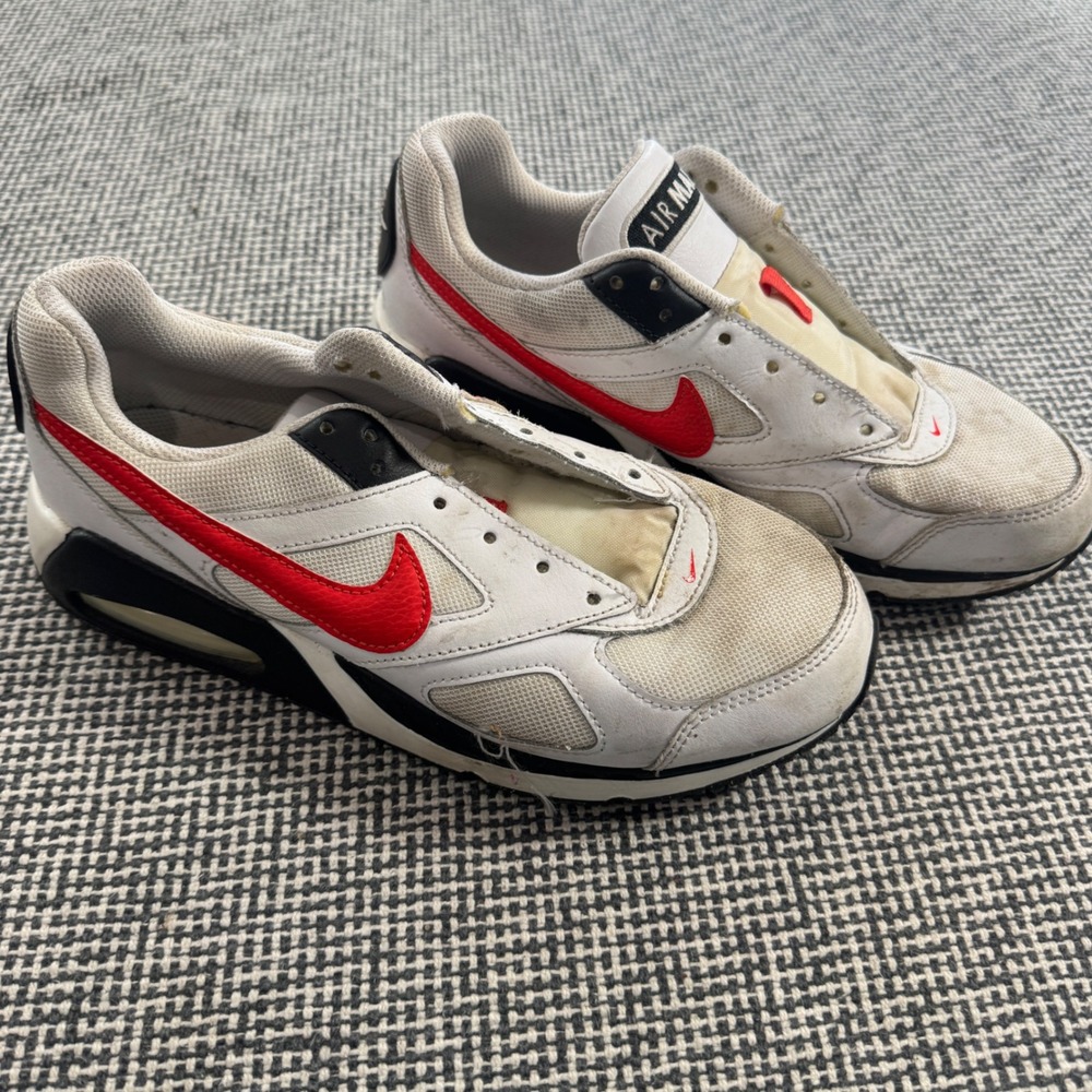 Nike Air Max Excee White Black Red Sneakers 579995-101 Youth Kids 6Y
